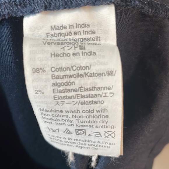 J Crew factory short sleeve Fit and Flare, Shirt Dress with pockets. Size 4. - Picture 8 of 8